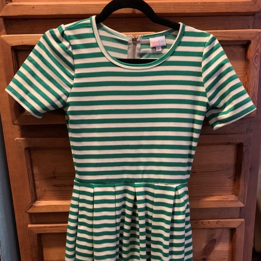 LuLaRoe Amelia S
